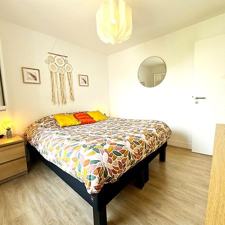 L'Atelier Chic - Wifi Fibre - Parking Privee - Balcon - Netflix Apartment Lanester Exterior foto