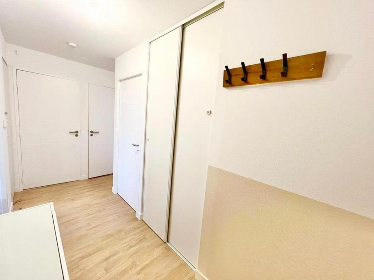 L'Atelier Chic - Wifi Fibre - Parking Privee - Balcon - Netflix Apartment Lanester Exterior foto